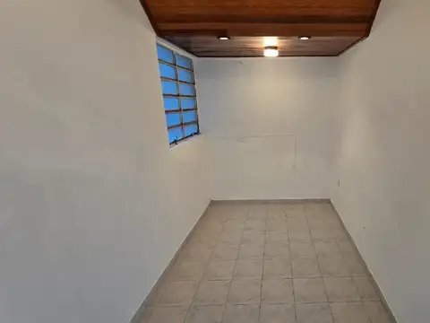 OFICINAS - PLANTA DIVIDIDA - MICROCENTRO, RESISTENCIA