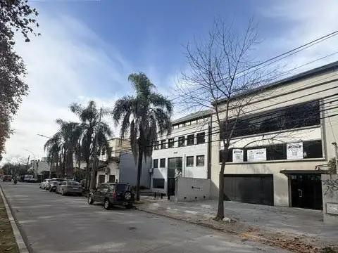 Oficina Monoambiente con 7 baños