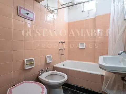 Venta 2 Ambientes a Refaccionar Lavadero Independiente