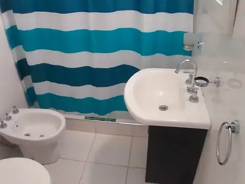 Depto 3 ambientes con cochera, Villa Gesell, zona norte