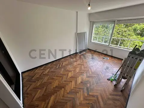 VENTA DEPRATAMENTO MONOAMBIENTE - Vicente López - Sobre Av. Libertador a 20 cuadras de Gral Paz