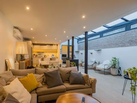 Depto Tipo Casa 3 ambientes con 2 baños