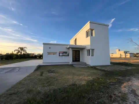 Casa en Venta en Funes, Rosario