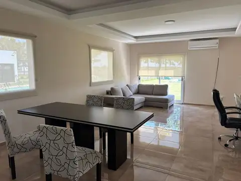 Casa en alquiler en Canning Barrio San Lucas