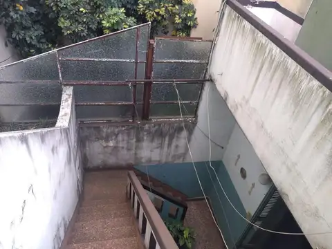 Depto Tipo Casa en Venta en Pompeya, USD 75.000
