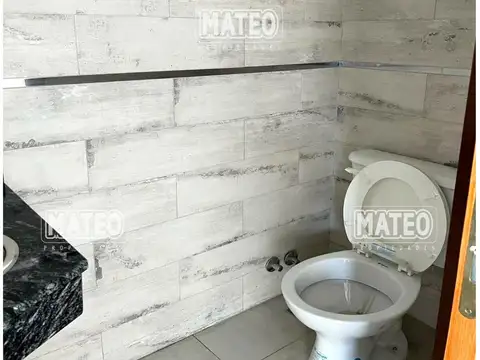 Casa 3 ambientes con 1 baño