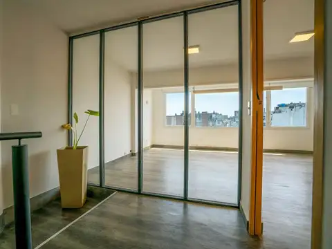 Oficina en Alquiler en Recoleta, USD 1.200