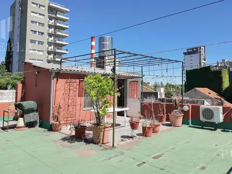 Depto Tipo Casa en Venta de 8 ambientes