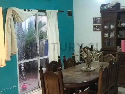 81 e 122bis y 123 300, Piso 0