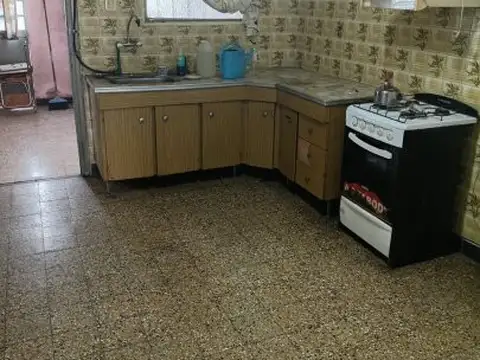 Casa en Alquiler en Tiro Suizo, $ 650.000