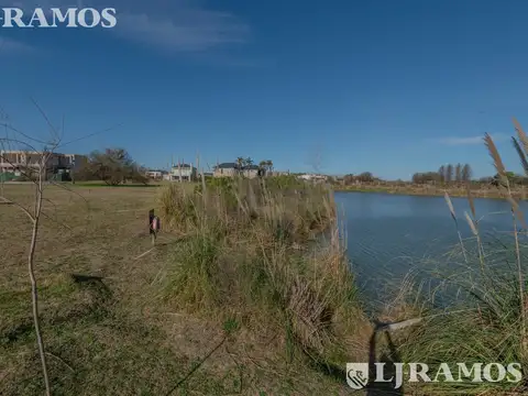 Panamericana Ramal Pilar  Km 56,5 - La Diligencia, Pilará