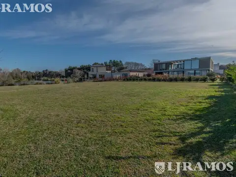 Terreno en Venta en Pilara, USD 550.000