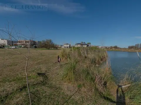 Panamericana Ramal Pilar  Km 56,5 - La Diligencia, Pilará