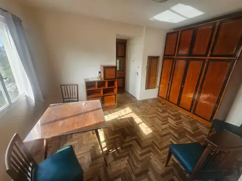 Departamento en Alquiler en Caballito, $ 470.000