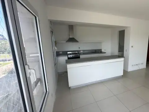 Departamento en Alquiler de 3 ambientes