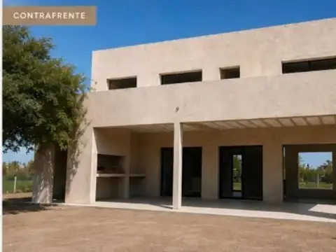 Casa en Venta al Oeste