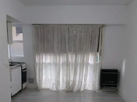 Libertador 2861 , Piso 1