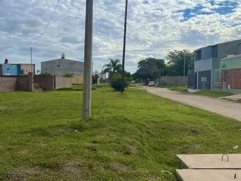 Terreno en Venta 25  mts Fondo