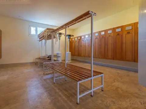 Terreno en Venta en Los Pinares Country Club, USD 40.000