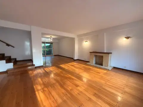 Casa en Alquiler de 5 dormitorios