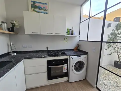 Depto Tipo Casa en Venta de 2 ambientes