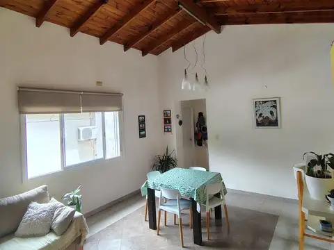 Depto Tipo Casa en Venta en Villa Raffo, USD 74.500