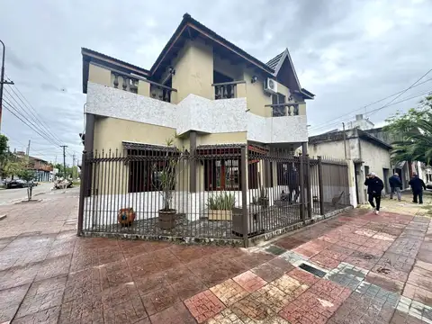 Casa - Venta - Argentina, Tres de Febrero - Blas Parera 1308
