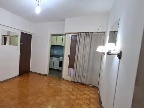 Departamento en Alquiler en Balvanera, $ 600.000