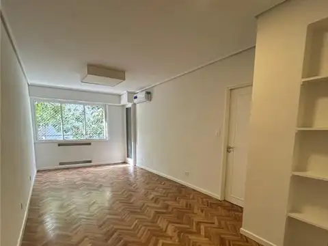 Cerviño 3400, Piso 2