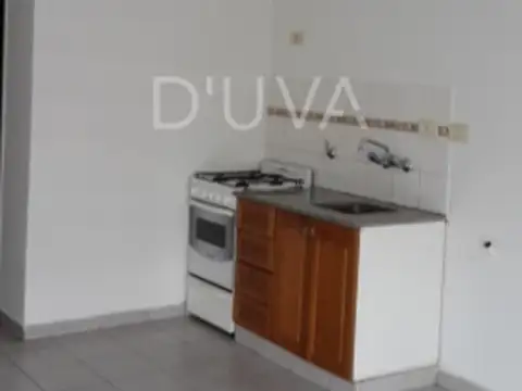 Departamento en Alquiler en Plaza Paso, $ 460.000