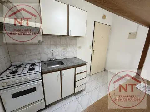 Depto Tipo Casa en Alquiler de 1 dormitorio