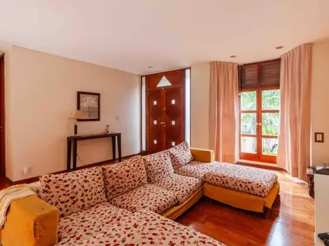 Casa 6 ambientes con 6 baños