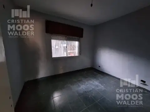 Casa en venta de 4 ambientes en Garín