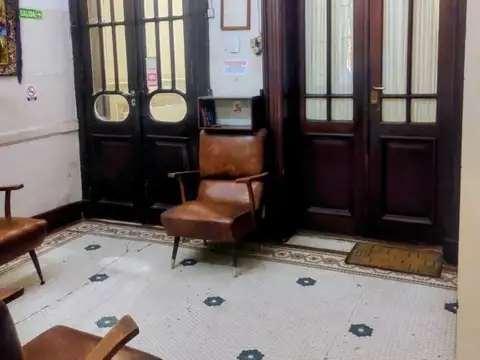 Hotel en Venta 70 años