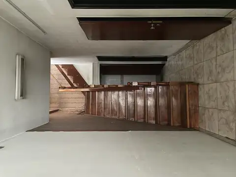 Local en Alquiler 40 años