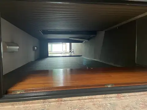 Local en Alquiler Via Púb.