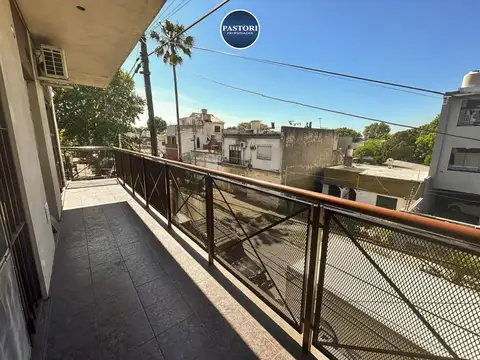 Depto Tipo Casa en Alquiler en Munro, $ 750.000