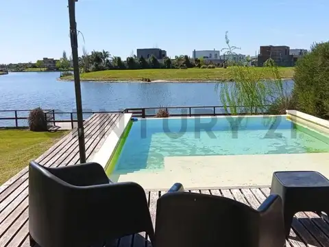 Casa en Venta de 3 dormitorios