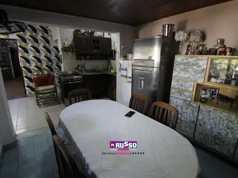 Venta casa 3 ambientes Isidro Casanova