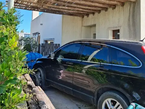 Casa 6 ambientes con 3 baños