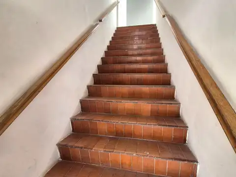 FRAGIO 100, Piso 1