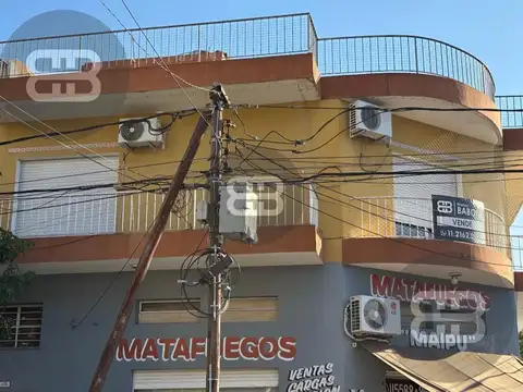 Depto Tipo Casa en Venta de 3 ambientes
