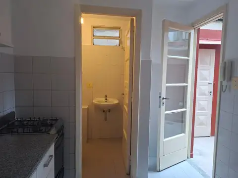 Depto Tipo Casa Monoambiente con 1 baño
