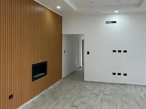 Casa 4 ambientes con 3 baños