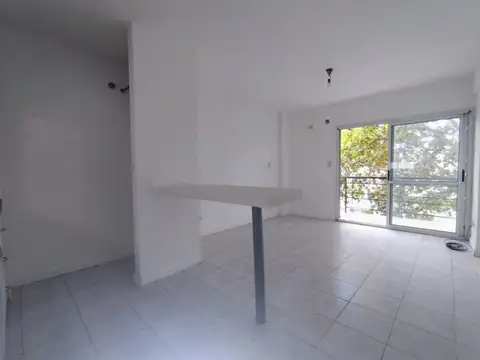 Departamento en Alquiler en Moron Norte, $ 350.000