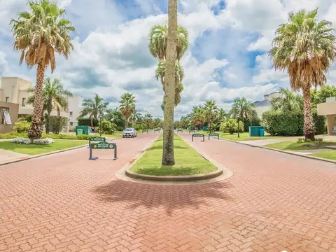 Venta terreno Funes Hill Miraflores barrio privado