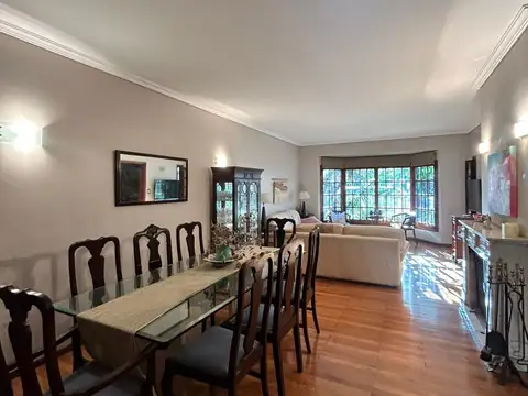 Casa en Venta en Olivos, USD 465.000