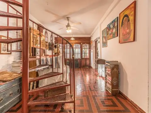Casa 6 ambientes con 3 baños