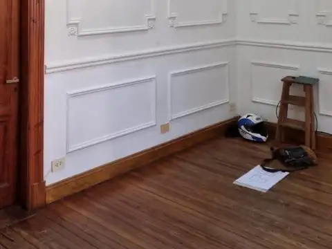 Local en Venta 80 años