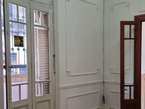 Local en Venta en Almagro, USD 85.000